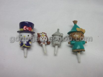 "Hello Kitty in OZ the lost chapter" plugins set of 4